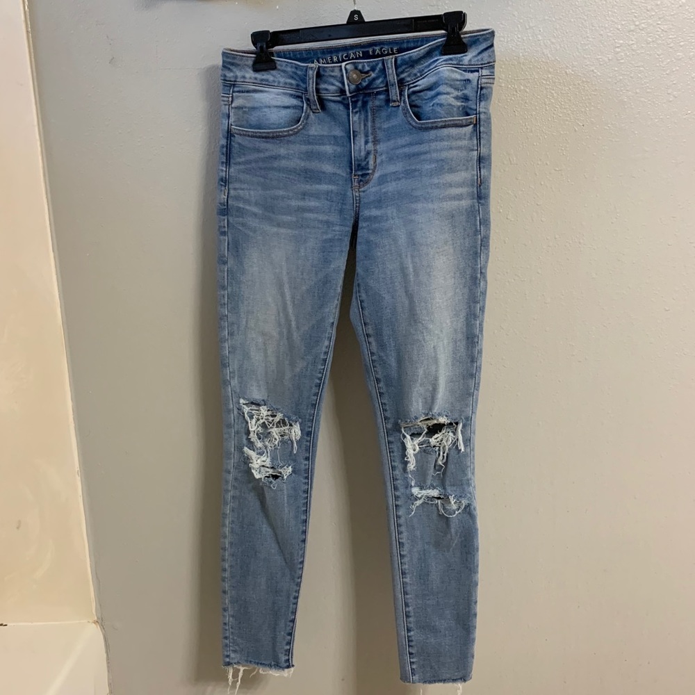 American Eagle skinny jeans